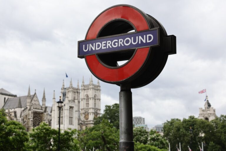 london tube underground transport cyberattack