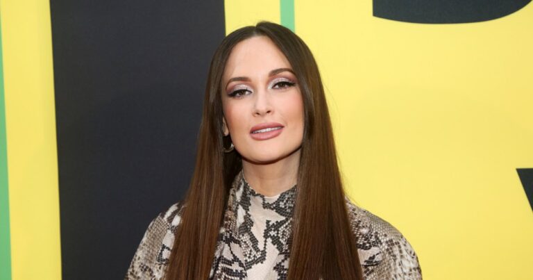 Kacey Musgraves Says Her Grandmother Didnt Approve Her Nude Album Cover