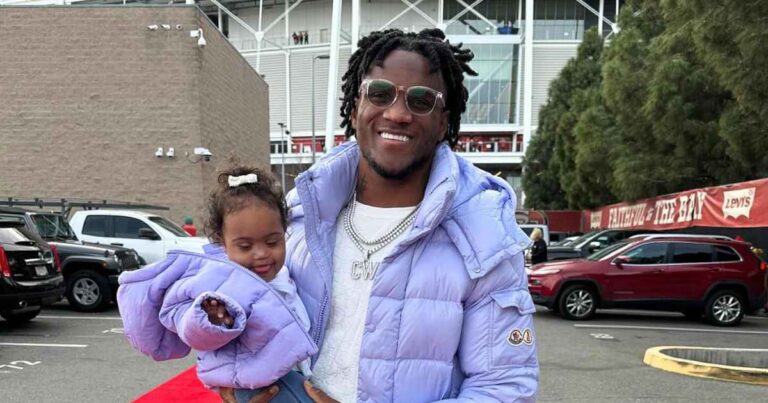 San Francisco 49ers Player Charvarius Ward Mourns Death of 1 Year Old Daughter Amani Joy 350