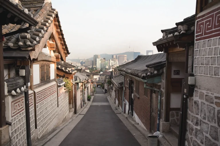 korean hanok.webp