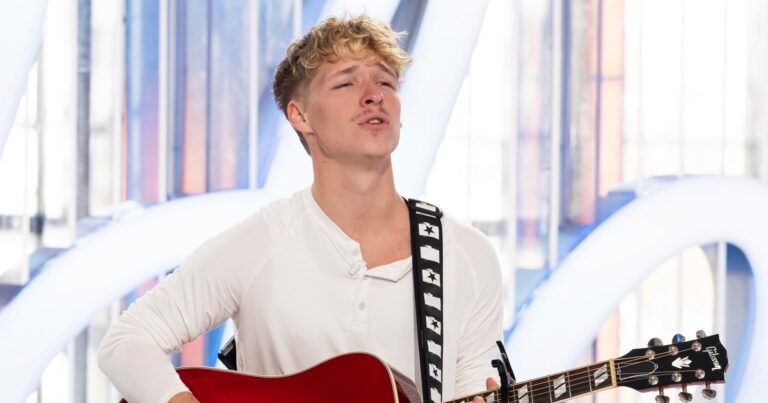 Baylee Littrell Cries Over Late Grandma Missing His Idol Journey