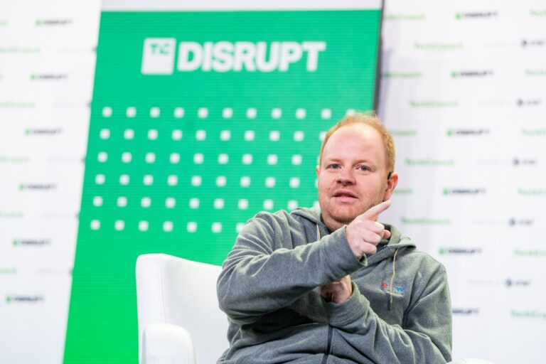 TechCrunch Disrupt Haje Kamps 828