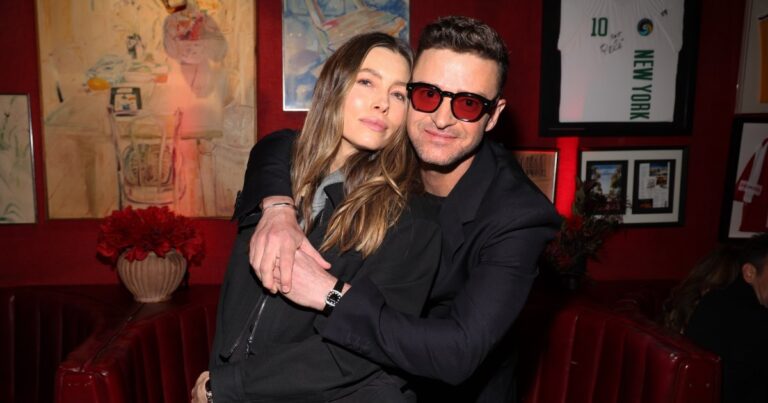 GettyImages 2079443924 Justin Timberlake Celebrates Superwoman Wife Jessica Biel on Mothers Day With