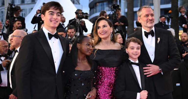 Mariska and Peter Family GettyImages 2215019831