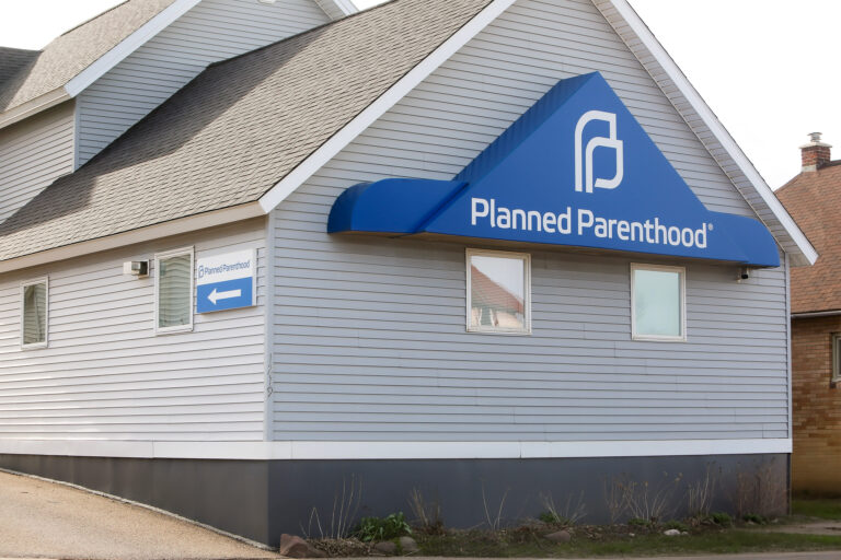 Planned Parenthood Marquette 02 resized