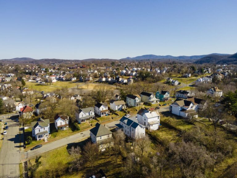 Roanoke Virginia GettyImages 1304053872
