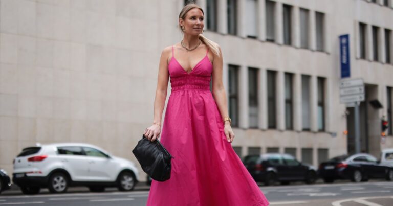 StructuredWaistDressesRoundupImage